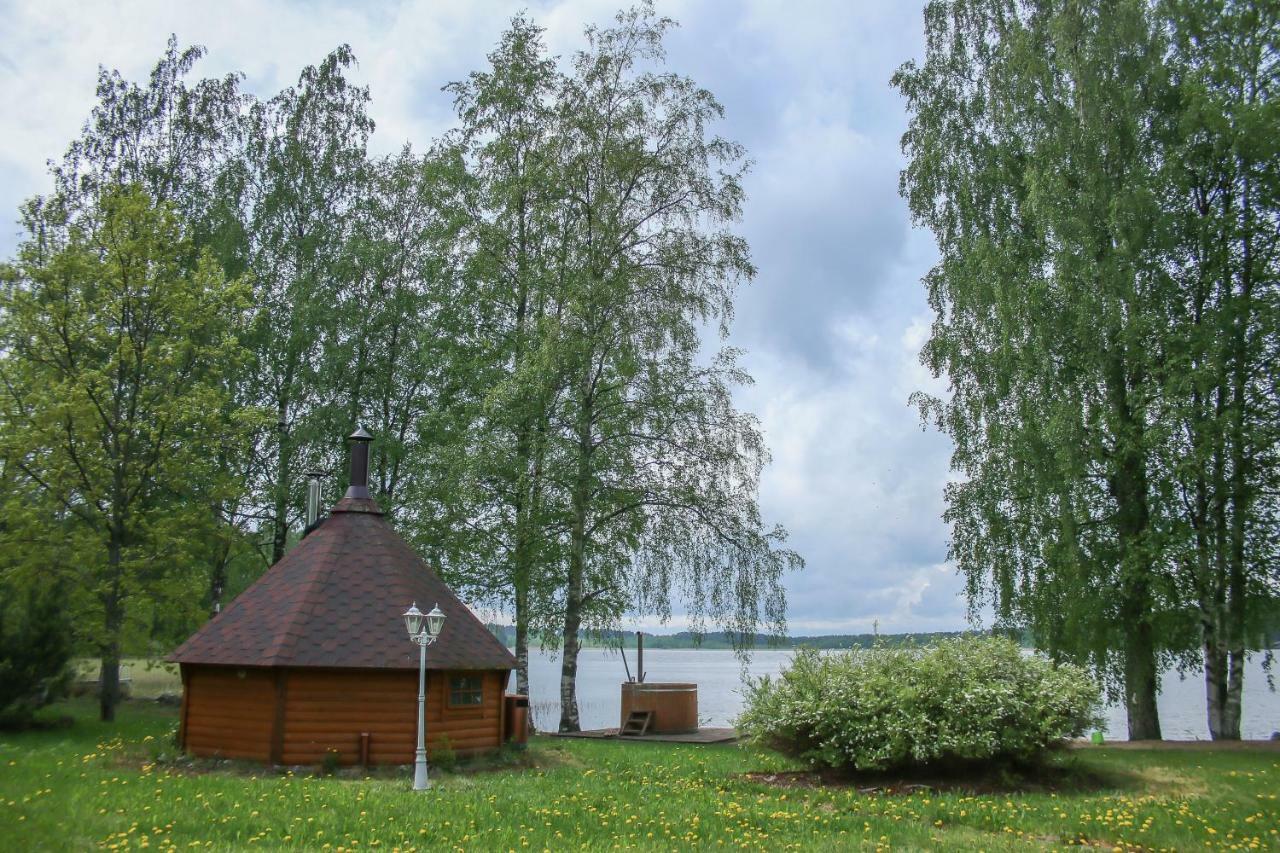 Lake Suite Family Lahti Bagian luar foto