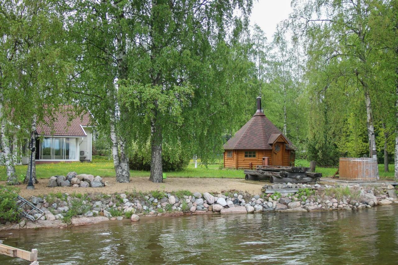 Lake Suite Family Lahti Bagian luar foto