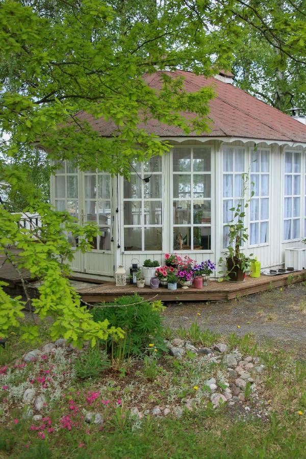 Lake Suite Family Lahti Bagian luar foto